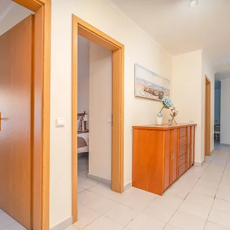 Апартаменты Cool Motion Rocha T2 *