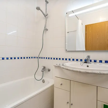 Cool Motion Rocha T2 Appartement